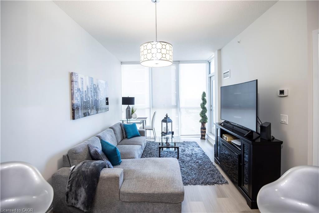 1601-75 Eglinton Avenue W Property Photo 8
