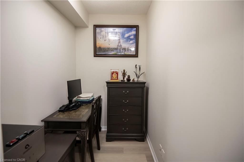 1601-75 Eglinton Avenue W Property Photo 12