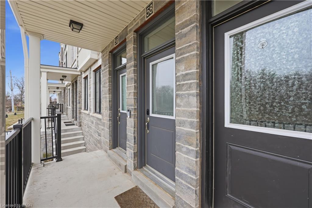 58-383 Dundas Street Property Photo 5