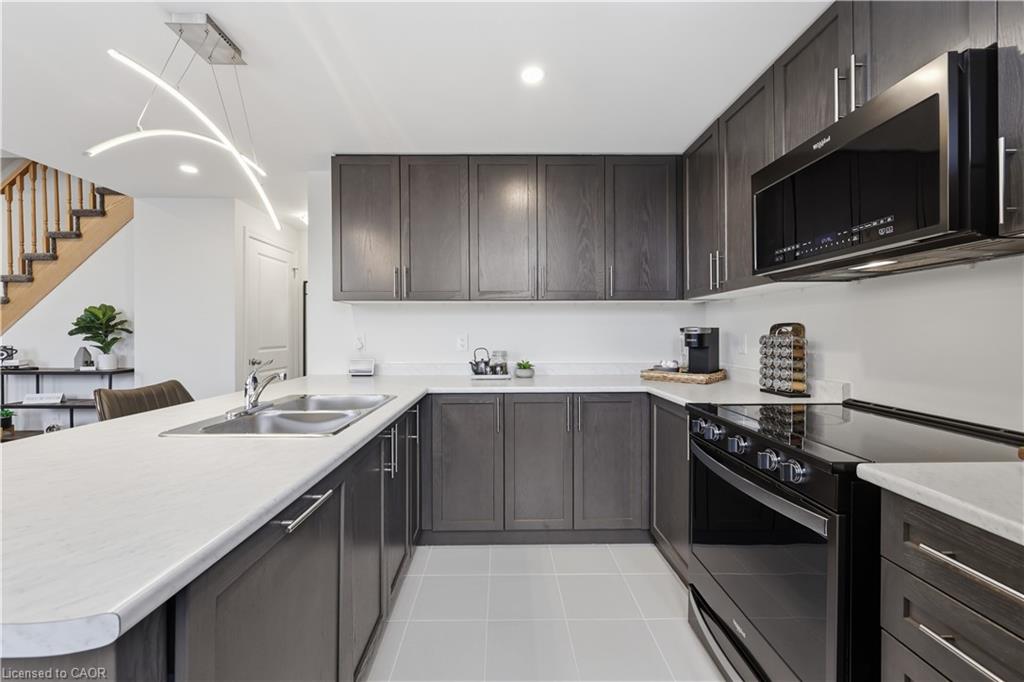 58-383 Dundas Street Property Photo 15