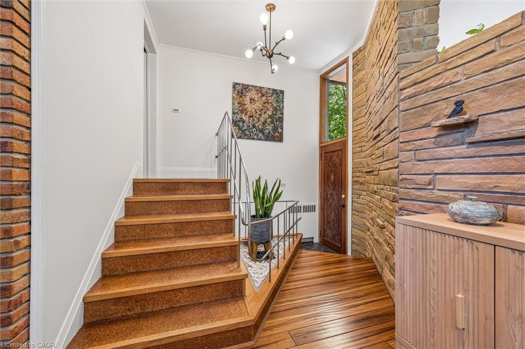16 Parkwood Drive Property Photo 19