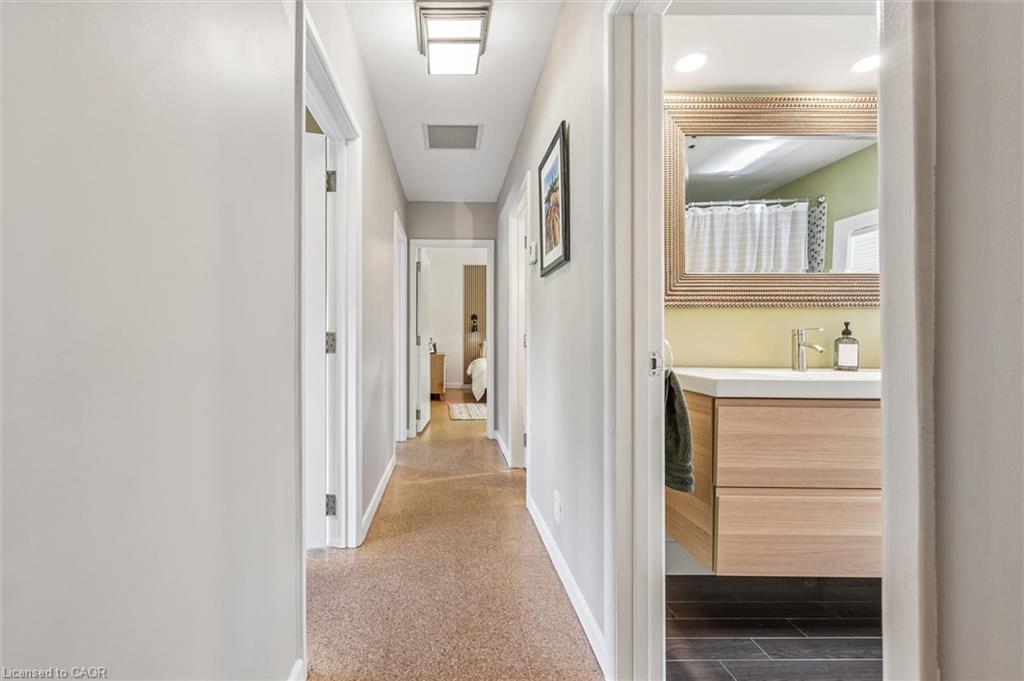16 Parkwood Drive Property Photo 20
