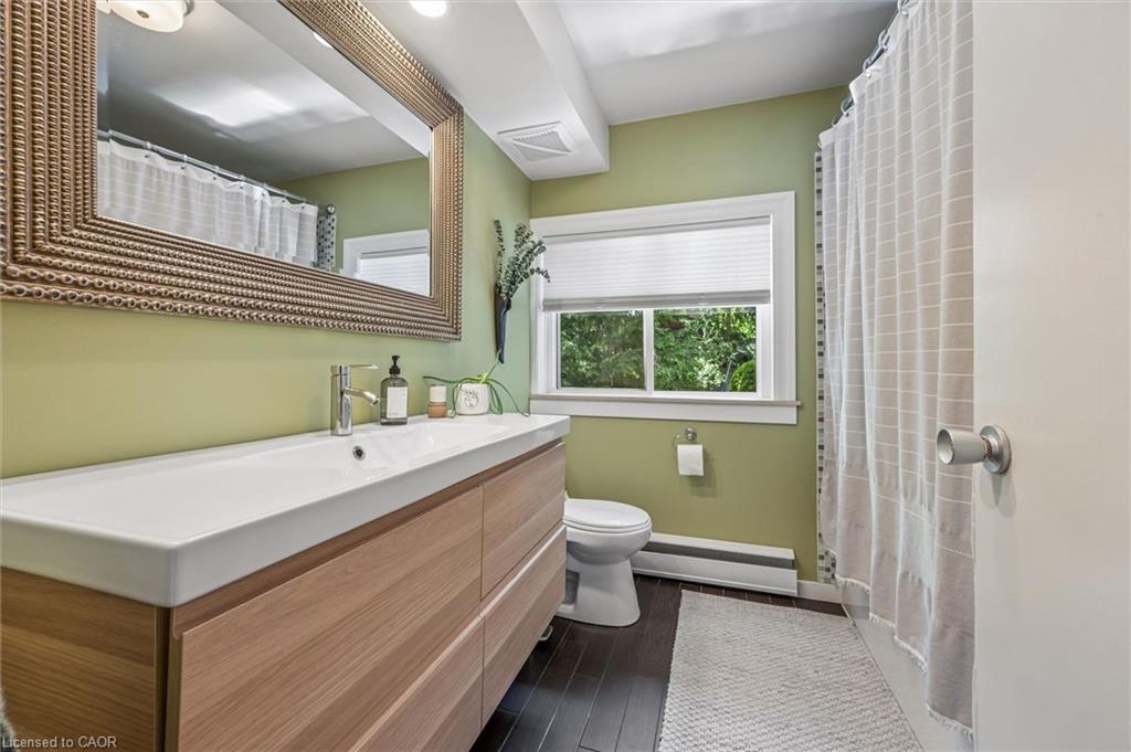16 Parkwood Drive Property Photo 23