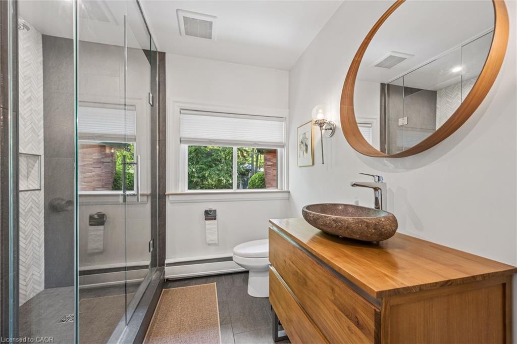 16 Parkwood Drive Property Photo 26