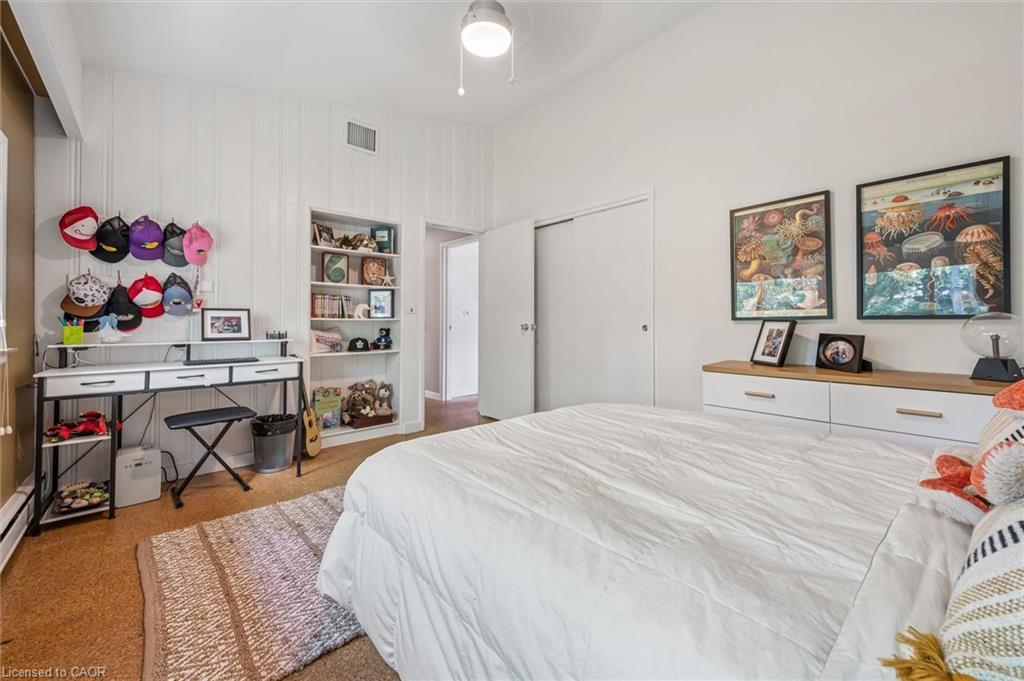 16 Parkwood Drive Property Photo 29