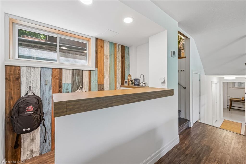 16 Parkwood Drive Property Photo 33