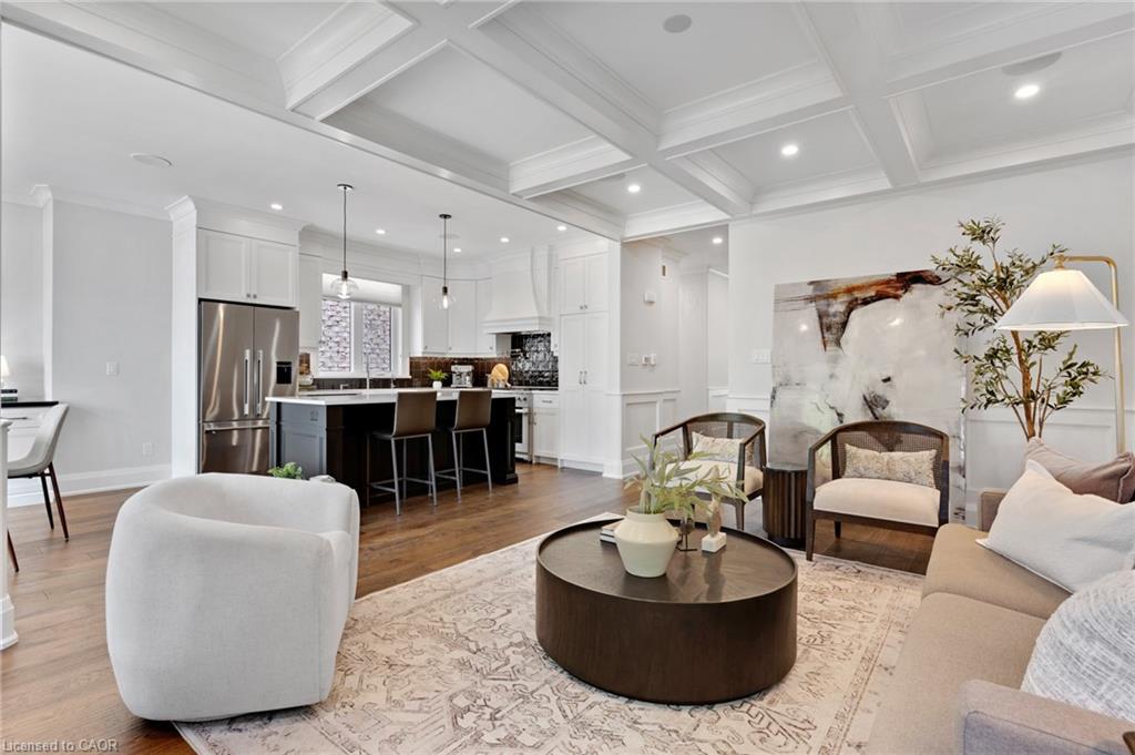 12 George Street Property Photo 6