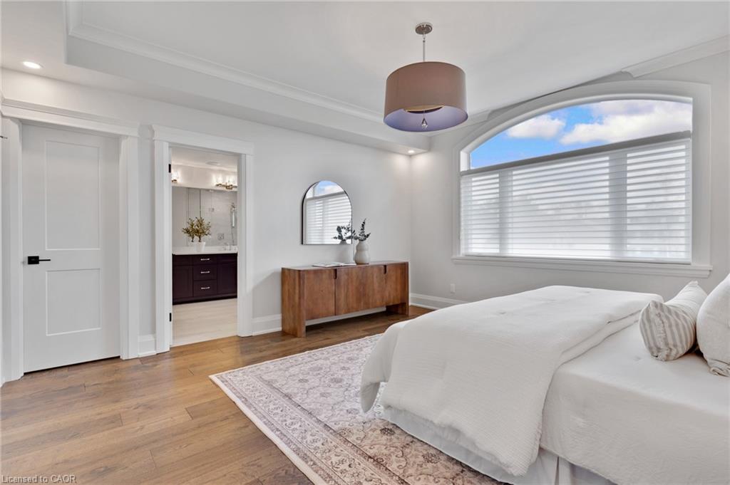 12 George Street Property Photo 18