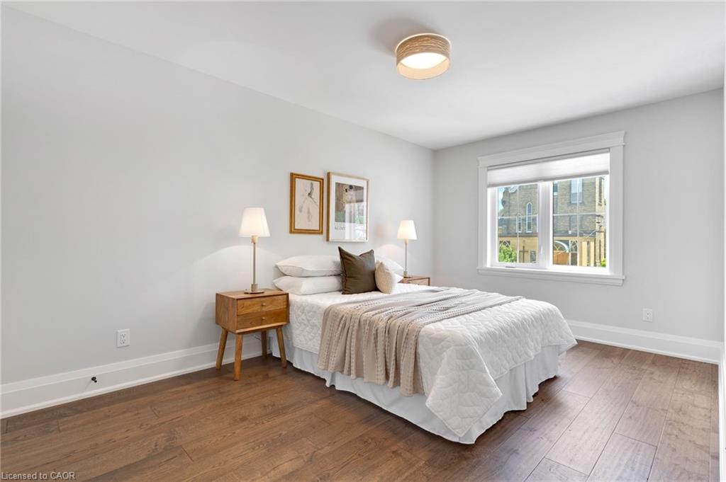 12 George Street Property Photo 21