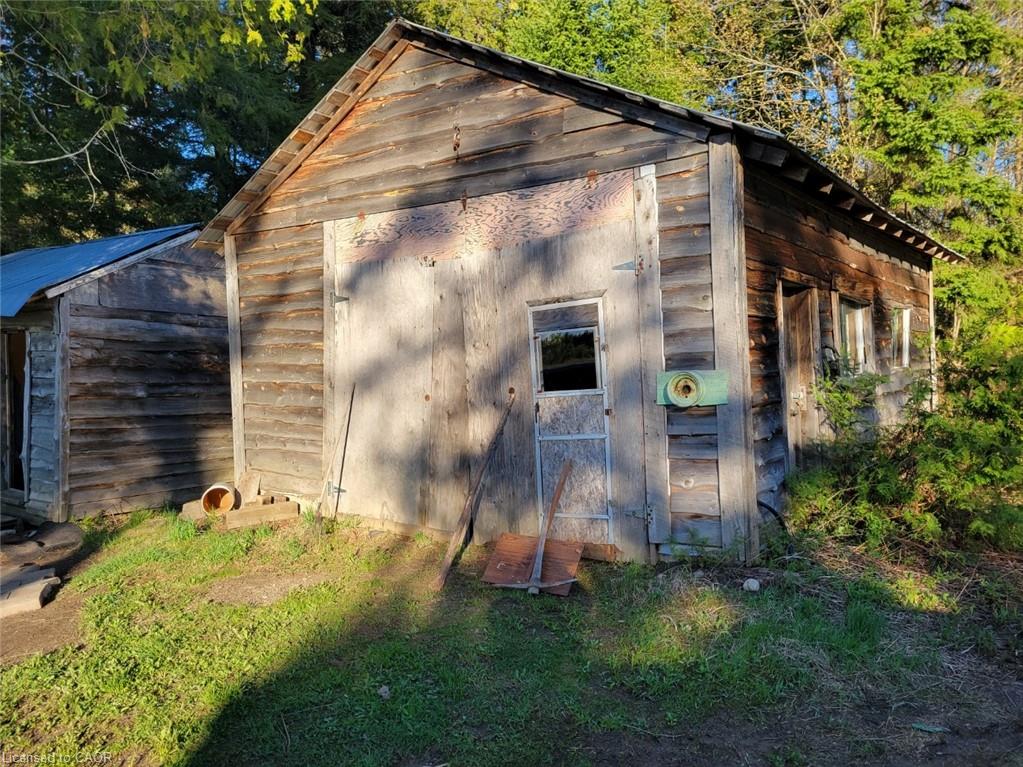 1006 Hurdville Road Property Photo 6