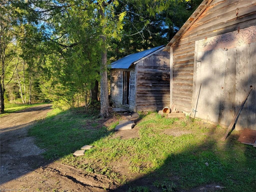 1006 Hurdville Road Property Photo 7