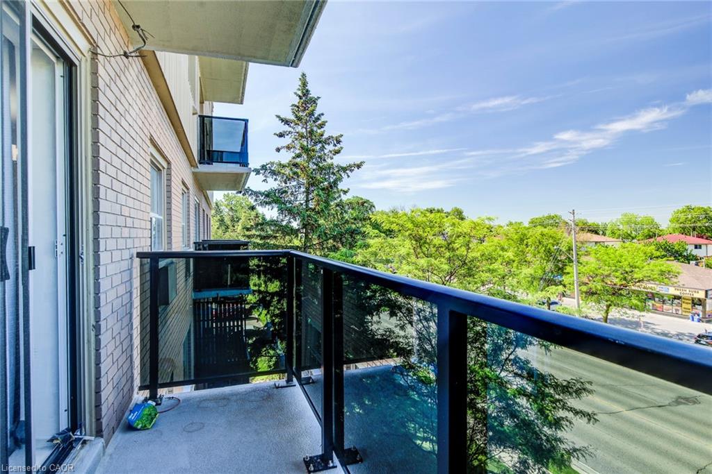 302-283 Fairway Road N Property Photo 23