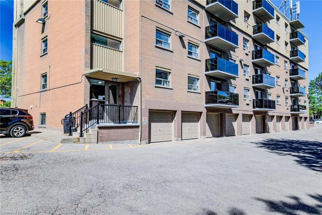 302-283 Fairway Road N Property Photo 35