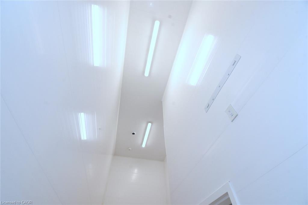 6-95 Hempstead Drive Property Photo 49