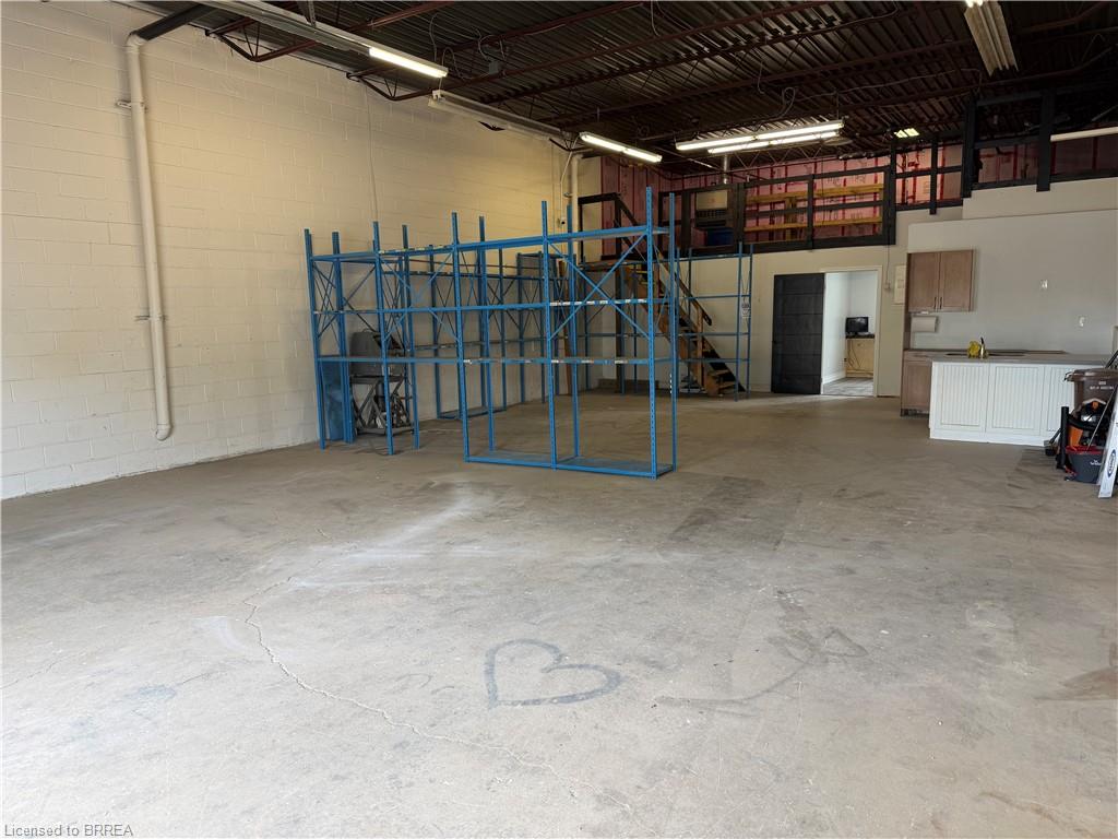 5-21 Kenyon Street Property Photo 3