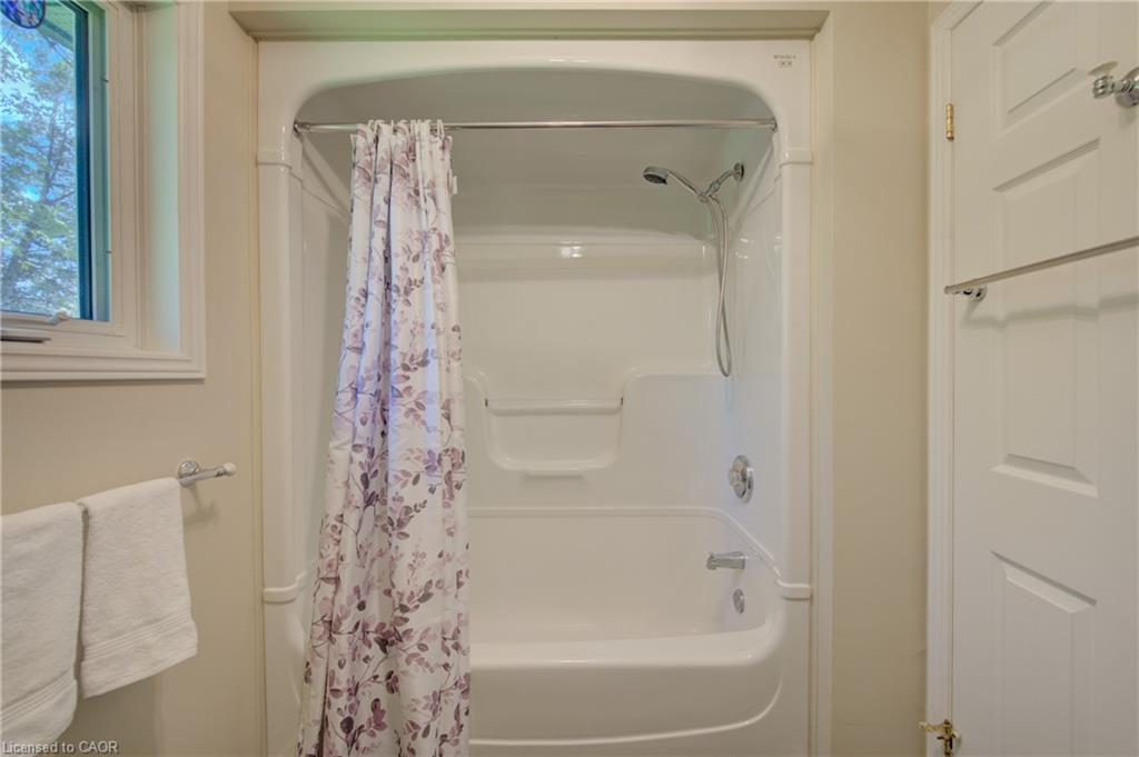137 Wesley Crescent Property Photo 23