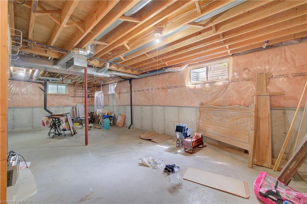 137 Wesley Crescent Property Photo 28