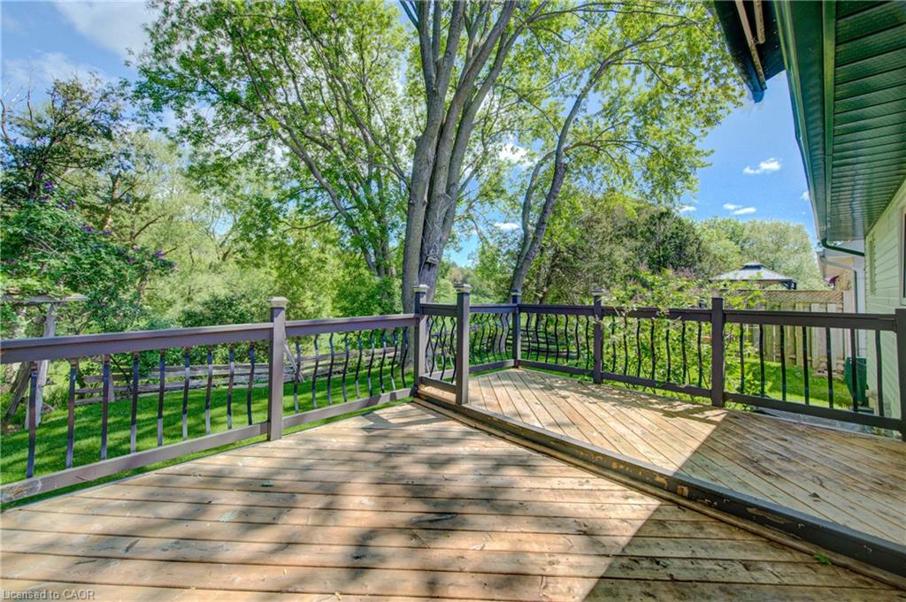 137 Wesley Crescent Property Photo 35