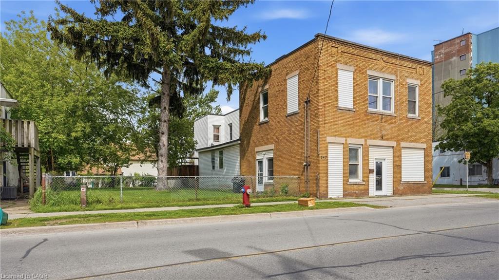 247 King Street Property Photo 3