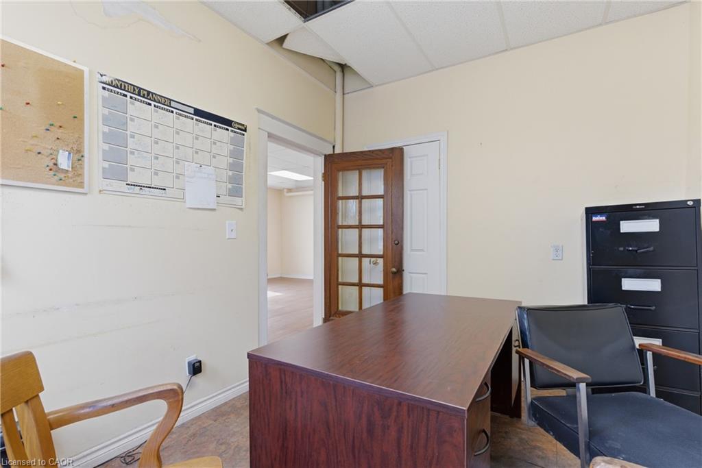 247 King Street Property Photo 7