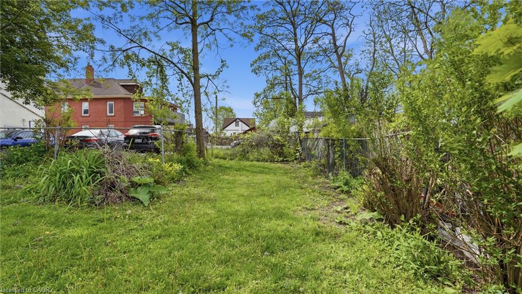247 King Street Property Photo 42