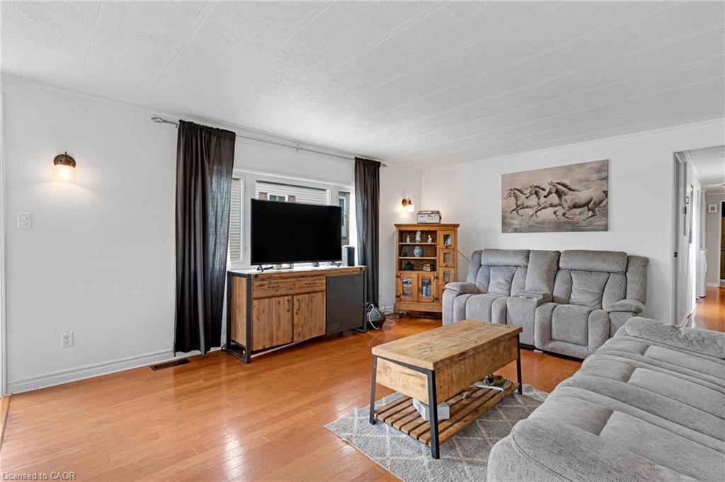 49 Park Lane Property Photo 10