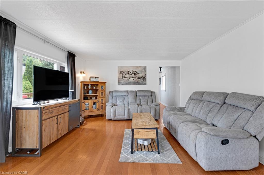 49 Park Lane Property Photo 11