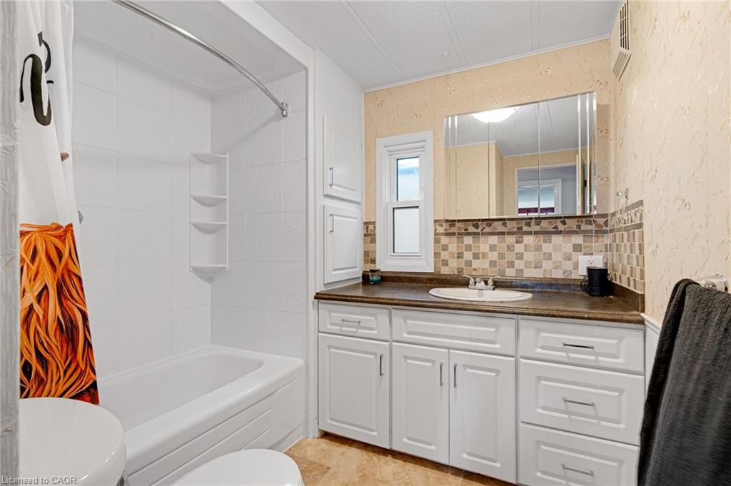 49 Park Lane Property Photo 19