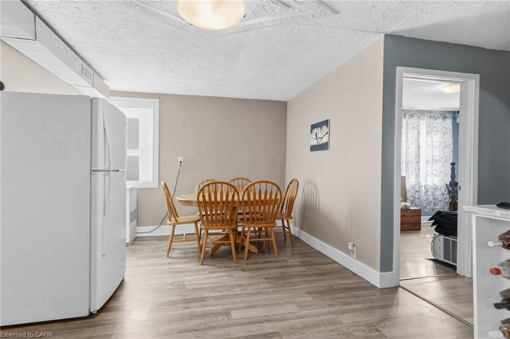 194 Townline Street Property Photo 10