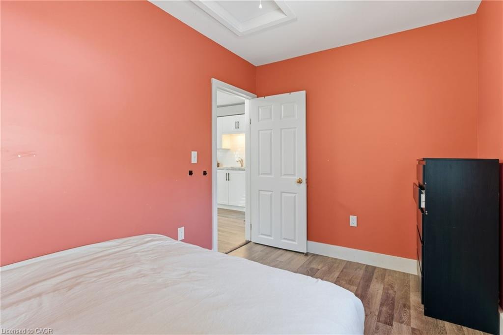 194 Townline Street Property Photo 14