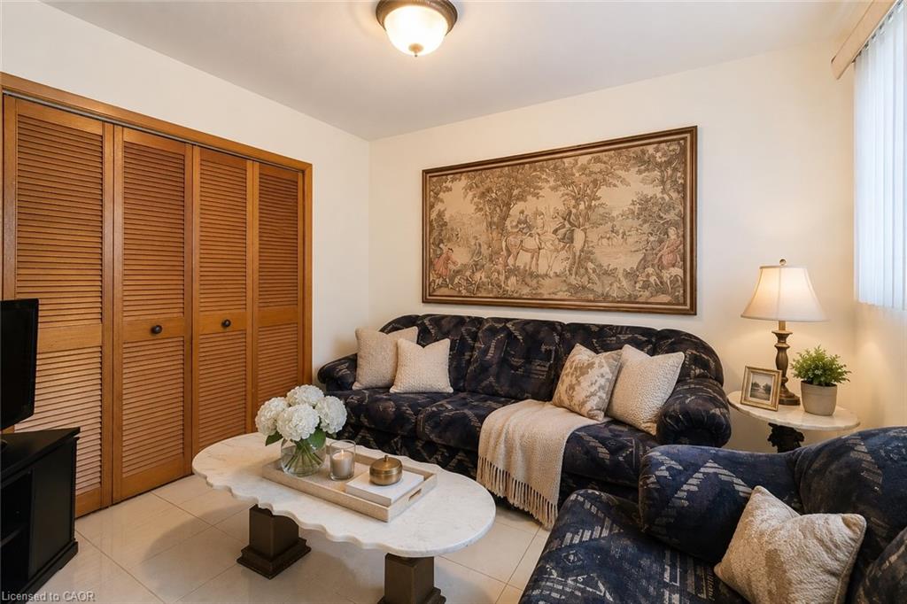 244 Hughson Street N Property Photo 20