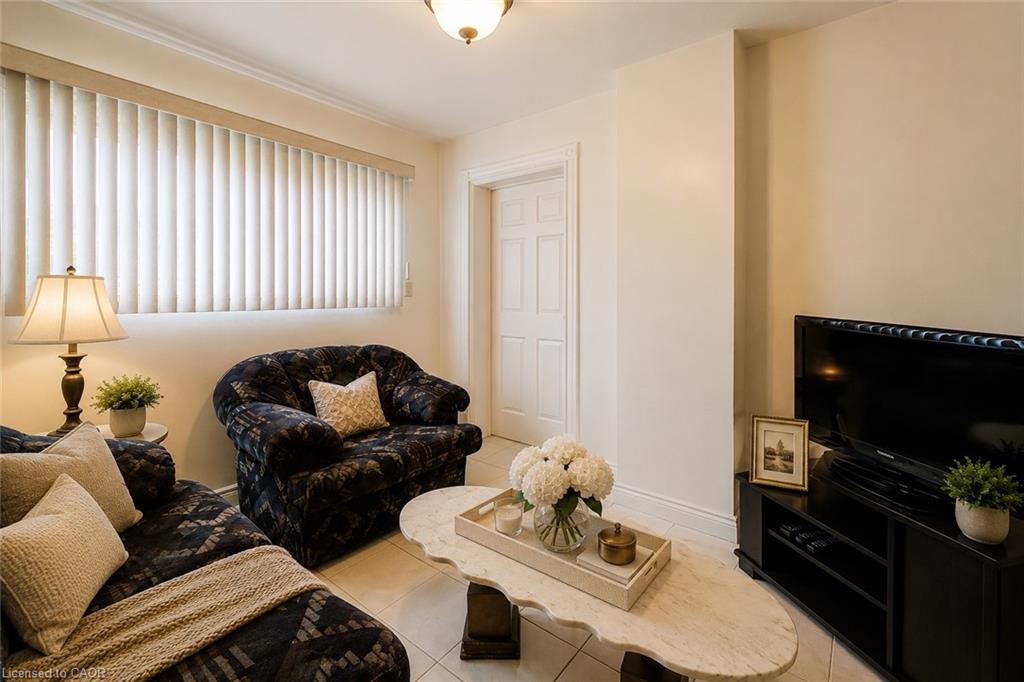 244 Hughson Street N Property Photo 21