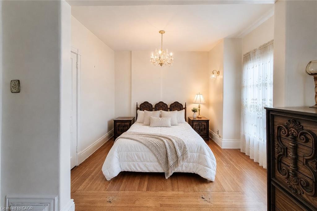 244 Hughson Street N Property Photo 34