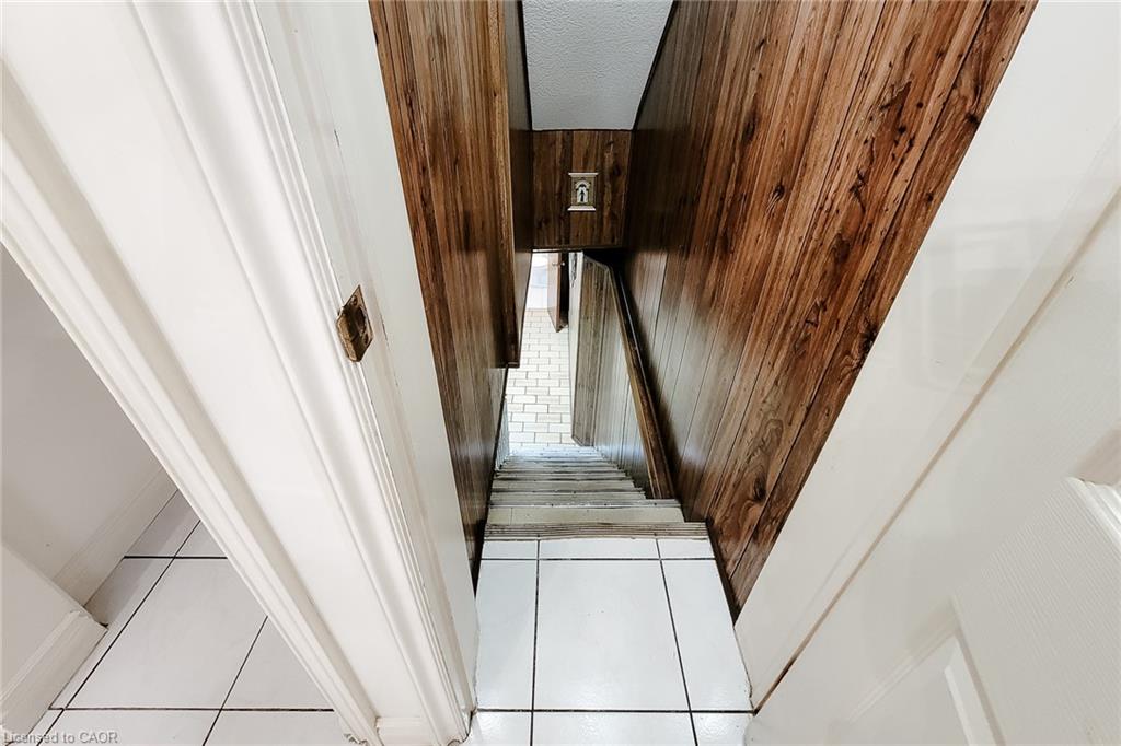 244 Hughson Street N Property Photo 35
