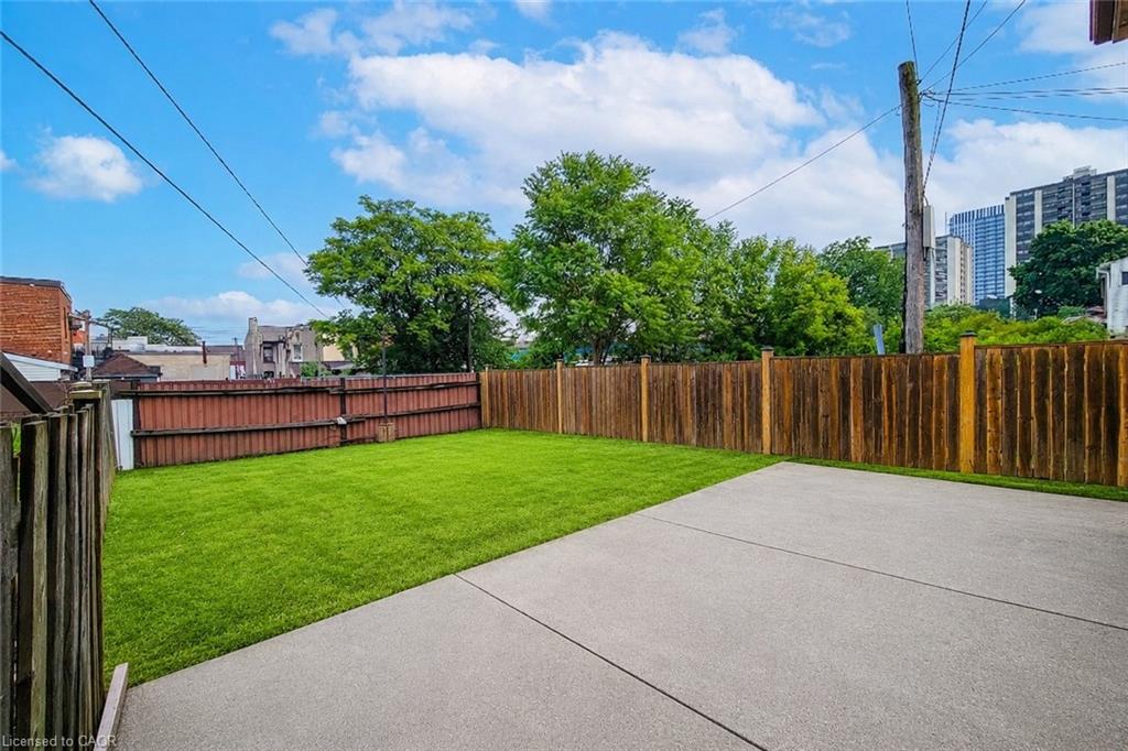 244 Hughson Street N Property Photo 42