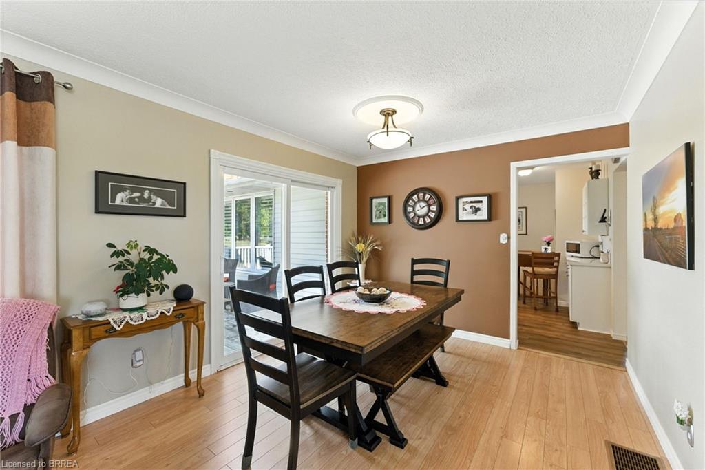 207 Robinson Road Property Photo 6