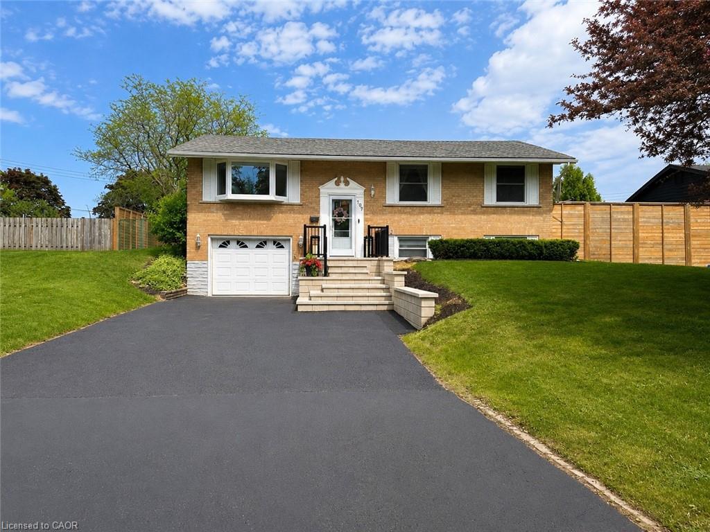 107 Rosslinn Road Property Photo 1