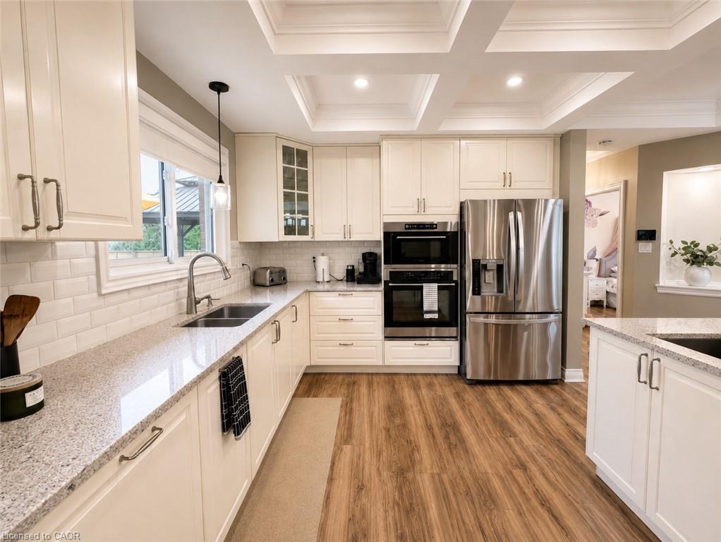 107 Rosslinn Road Property Photo 8