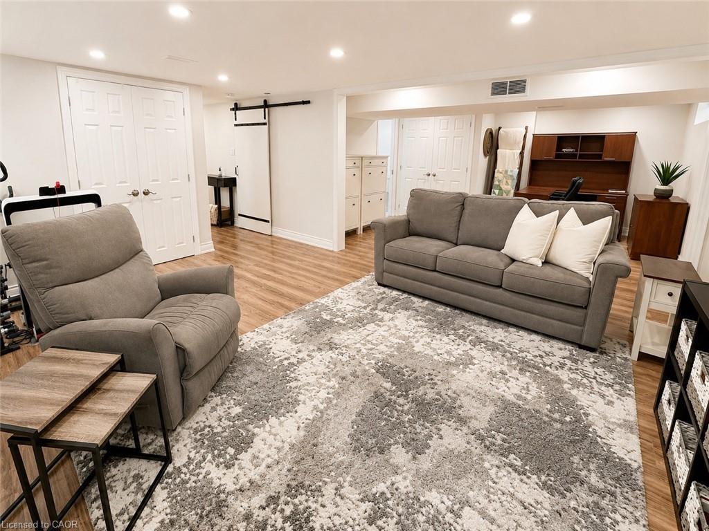 107 Rosslinn Road Property Photo 29