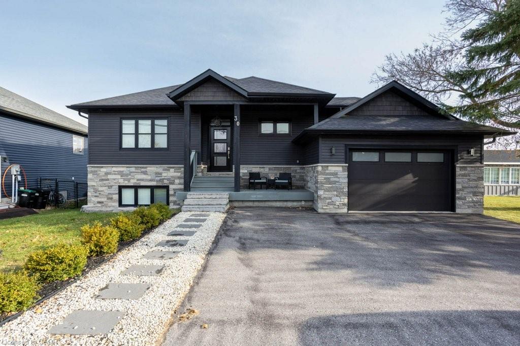 30 Lakeshore Road Property Photo 1