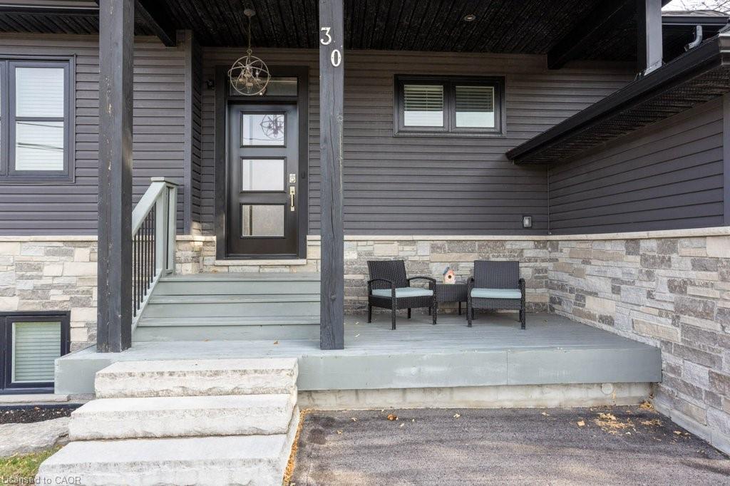 30 Lakeshore Road Property Photo 4