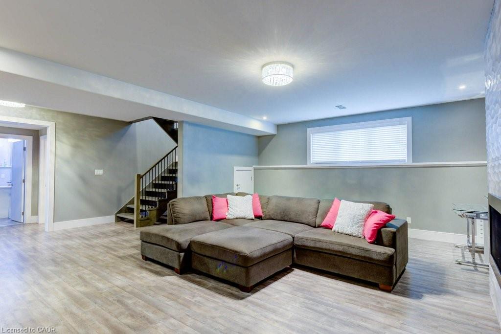 30 Lakeshore Road Property Photo 29