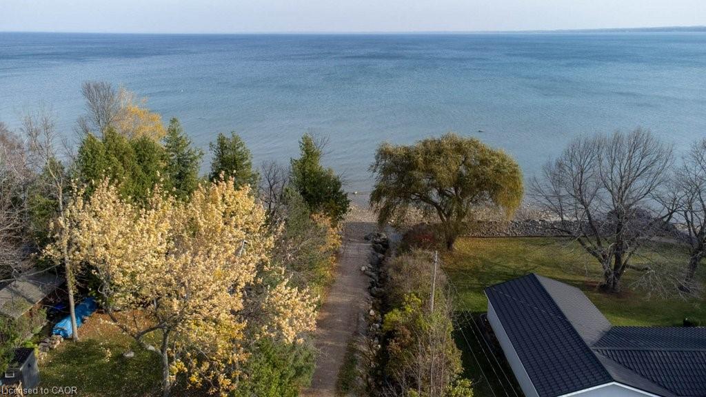 30 Lakeshore Road Property Photo 30