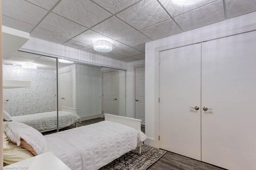 30 Lakeshore Road Property Photo 37