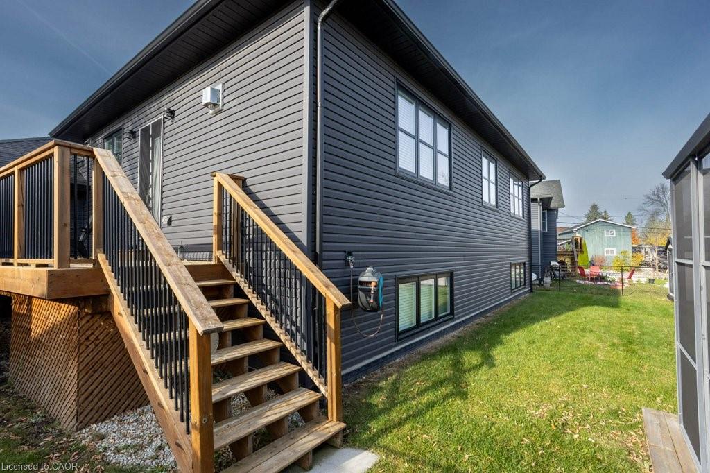 30 Lakeshore Road Property Photo 42