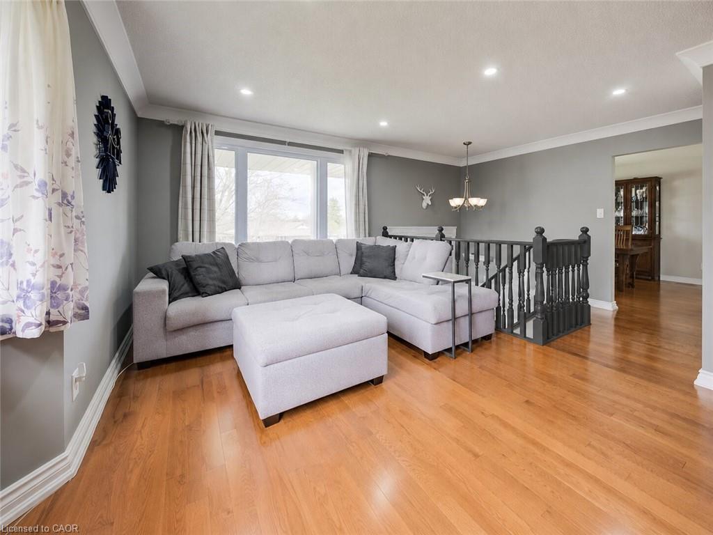 4 Ronald Road Property Photo 6