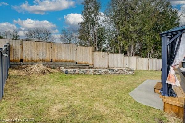 4 Ronald Road Property Photo 41