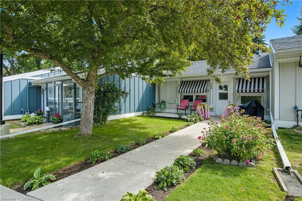 13 Sister Varga Terrace Property Photo 2