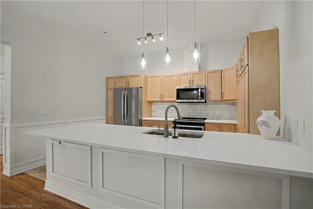 006-39 Sister Varga Terrace Property Photo 9