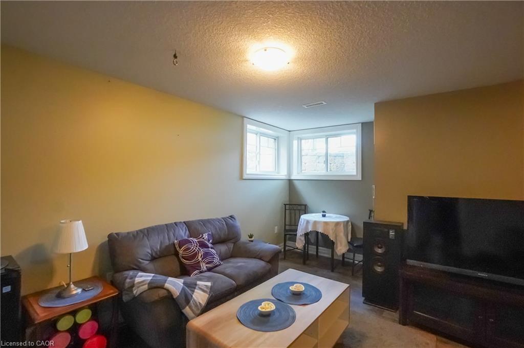 365 Poldon Drive Property Photo 23